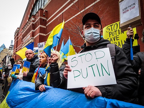 Microsoft Halts Sales In Russia